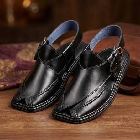 Handcrafted Leather Peshawari Chappal (Traditional Noir)